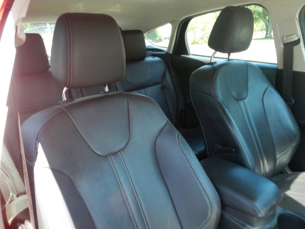 Ford Focus SEL 2012