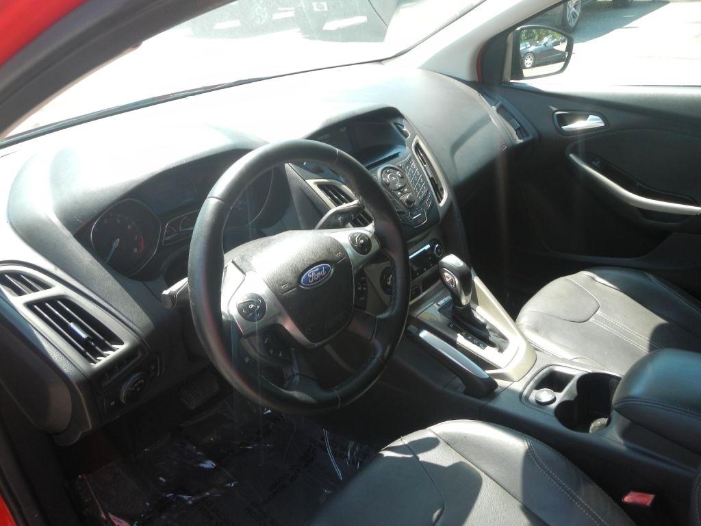 Ford Focus SEL 2012