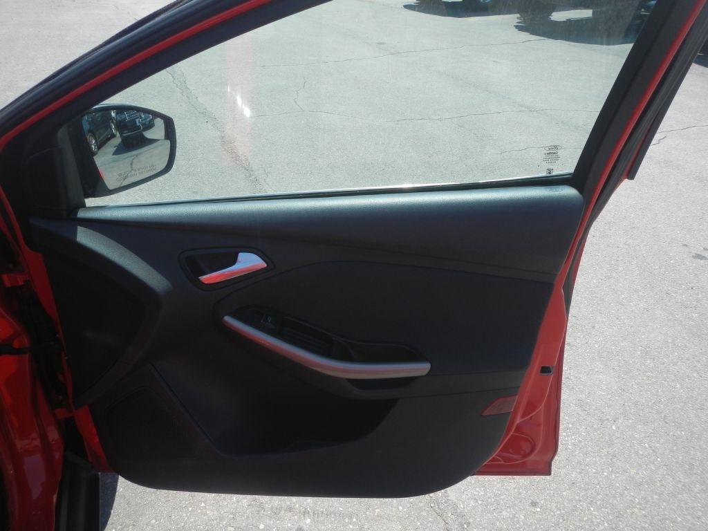 Ford Focus SEL 2012