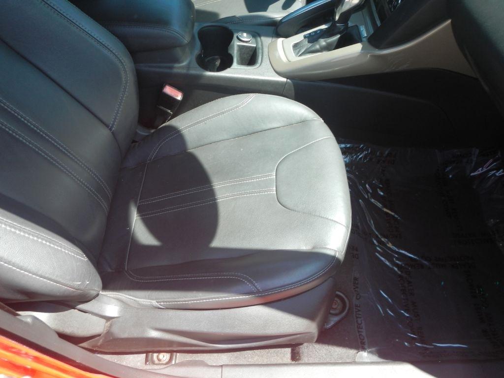 Ford Focus SEL 2012