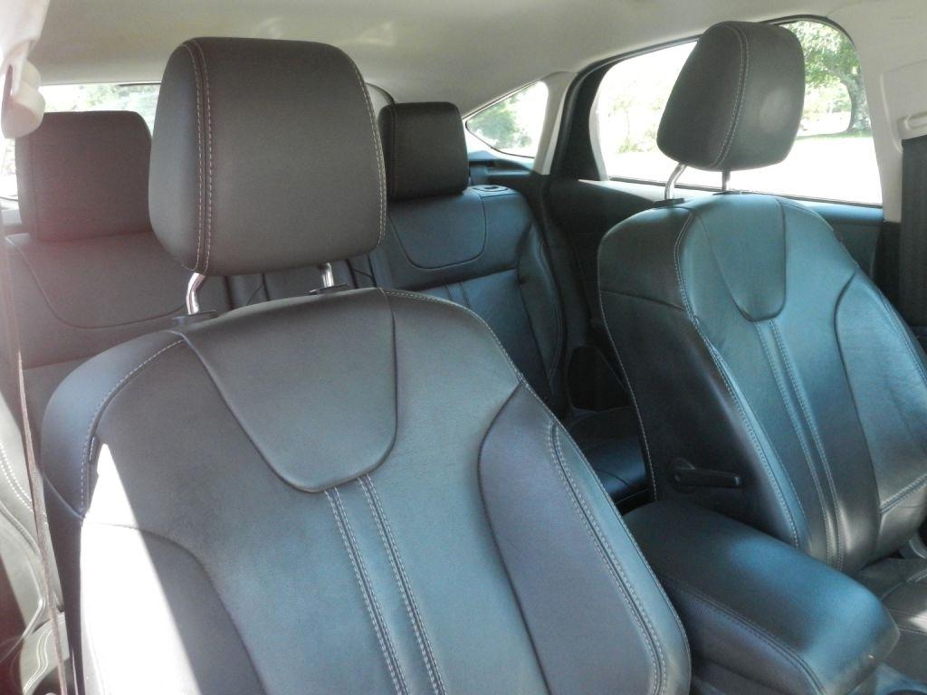 Ford Focus SEL 2012