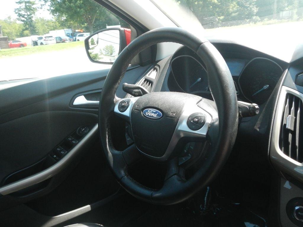 Ford Focus SEL 2012