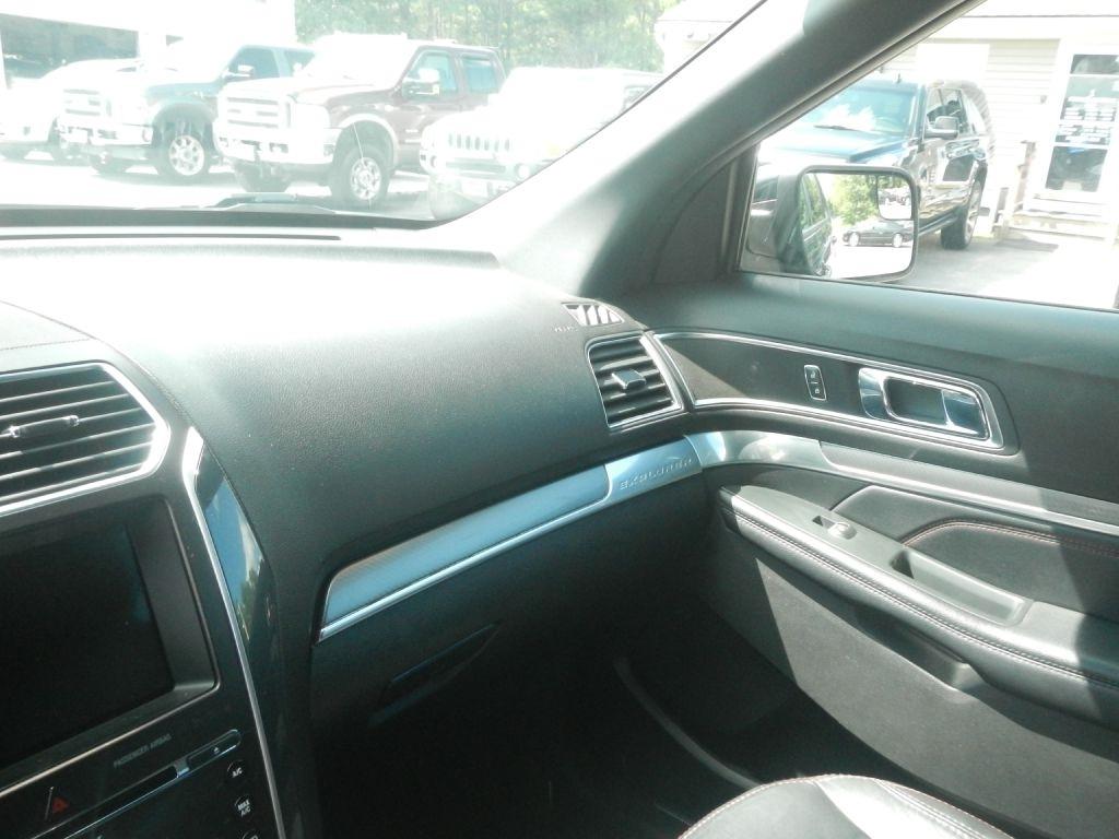 Ford Explorer Sport 4WD 2018