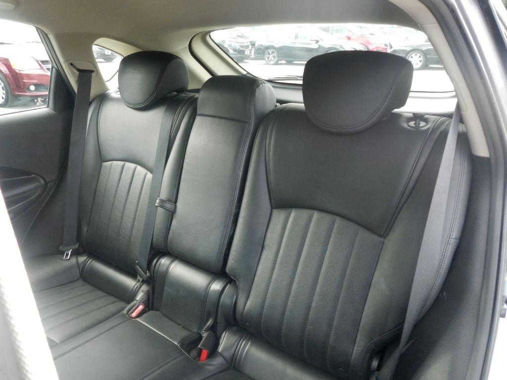 Infiniti QX50 Base AWD 2016