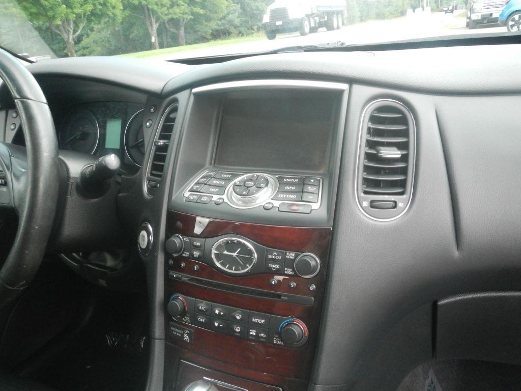 Infiniti QX50 Base AWD 2016