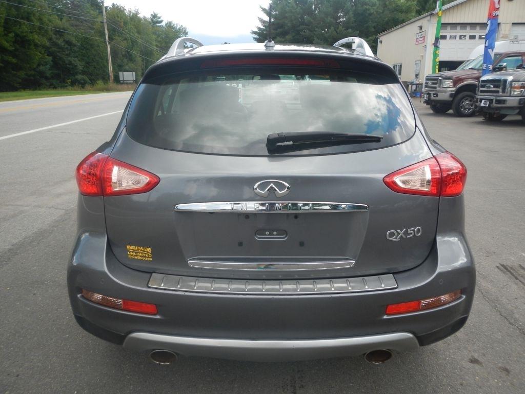 Infiniti QX50 Base AWD 2016