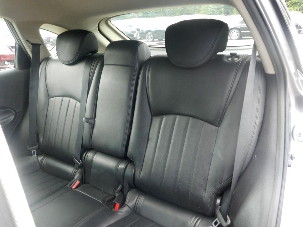 Infiniti QX50 Base AWD 2016