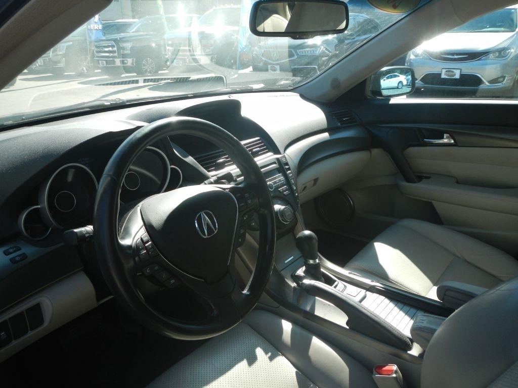 Acura TL 6-Speed AT with Tech Package and 18-In. WP 2012