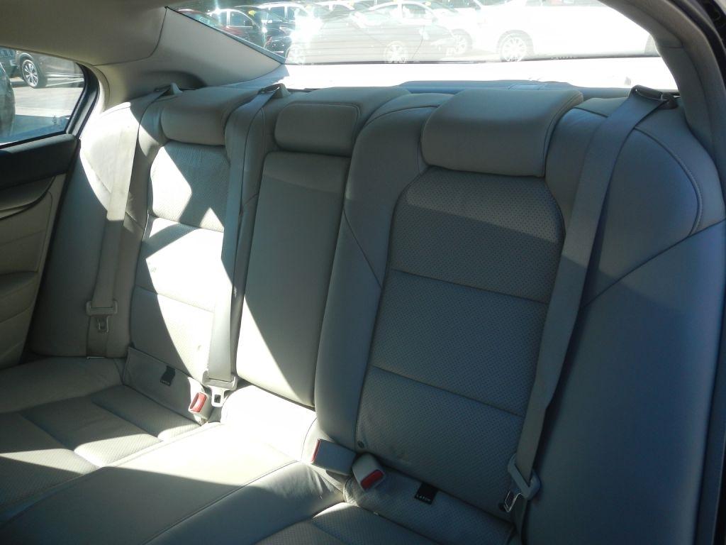Acura TL 6-Speed AT with Tech Package and 18-In. WP 2012