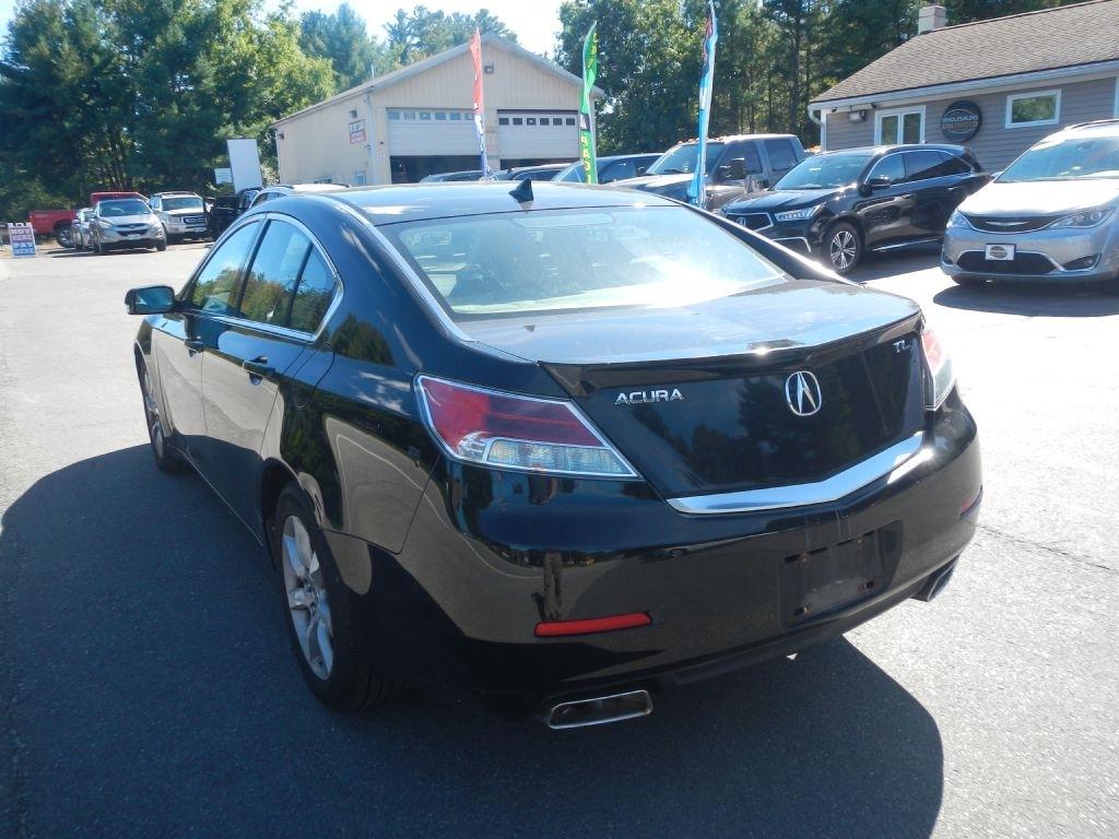 Acura TL 6-Speed AT with Tech Package and 18-In. WP 2012