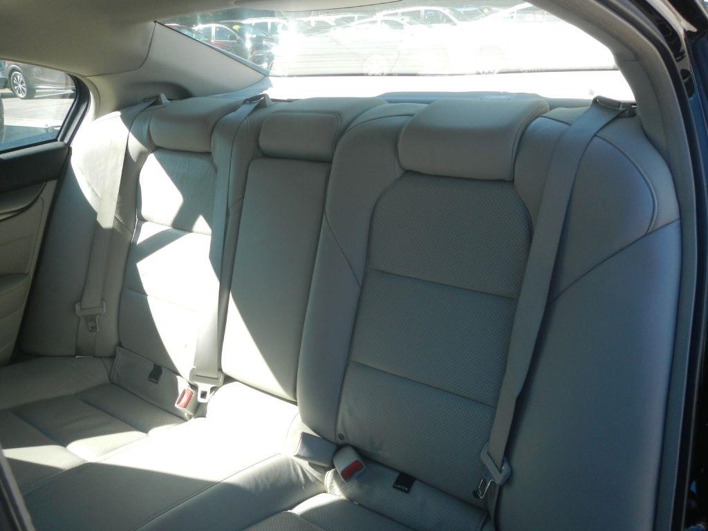 Acura TL 6-Speed AT with Tech Package and 18-In. WP 2012