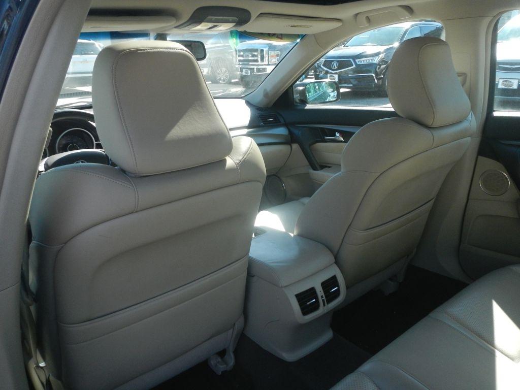Acura TL 6-Speed AT with Tech Package and 18-In. WP 2012