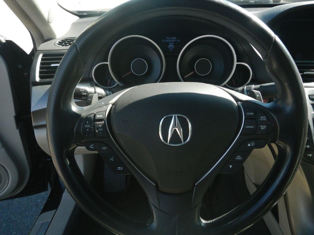 Acura TL 6-Speed AT with Tech Package and 18-In. WP 2012