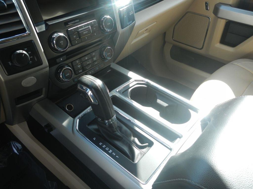 Ford F-150 Lariat SuperCrew 6.5-ft. Bed 4WD 2015