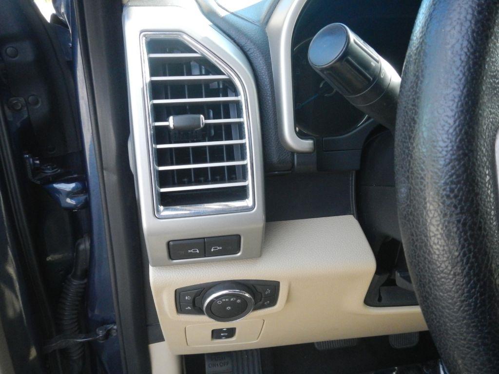 Ford F-150 Lariat SuperCrew 6.5-ft. Bed 4WD 2015