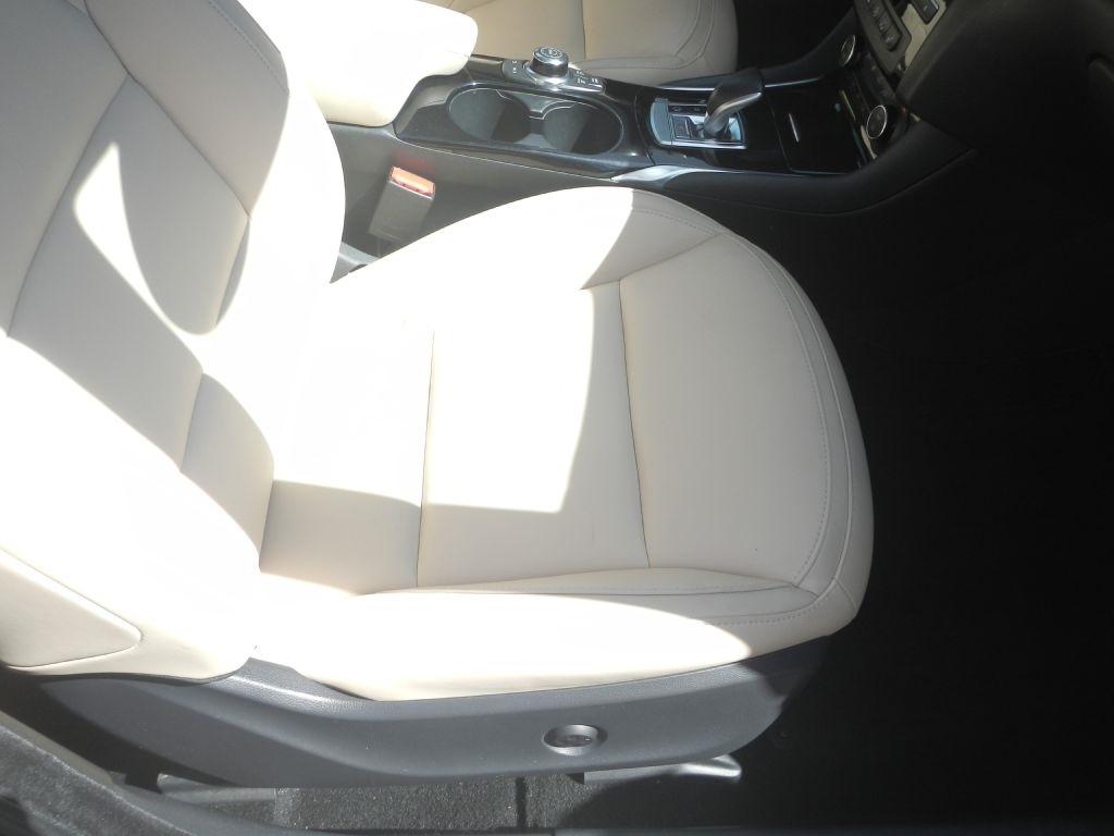 Infiniti QX30 Luxury AWD 2018