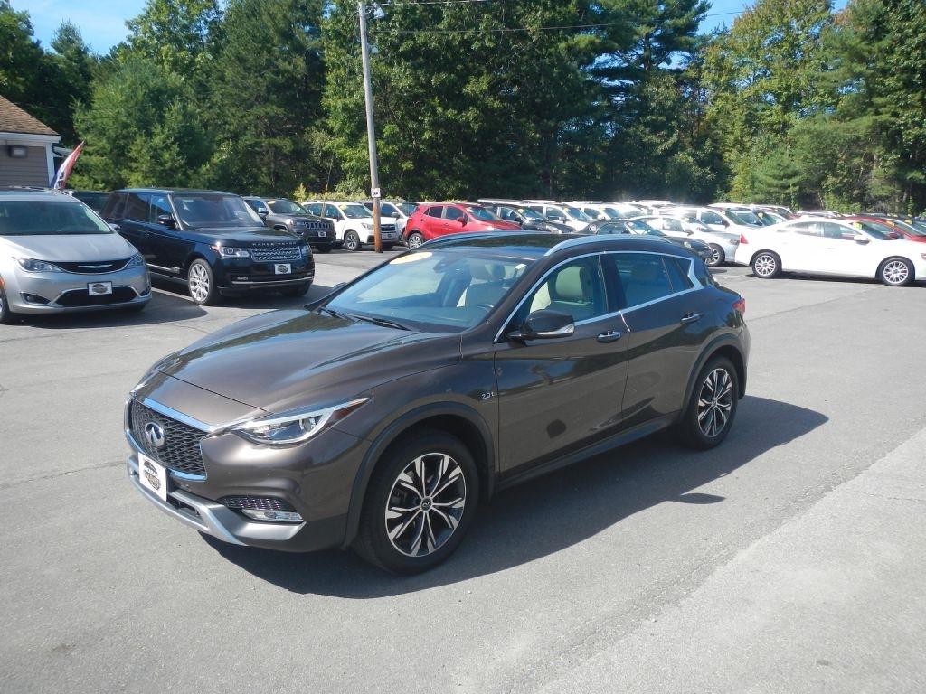 Infiniti QX30 Luxury AWD 2018