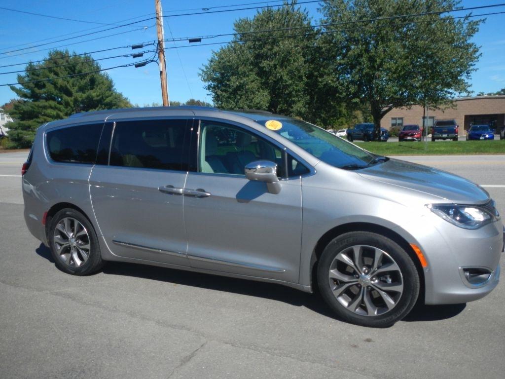 2017 Chrysler Pacifica Limited