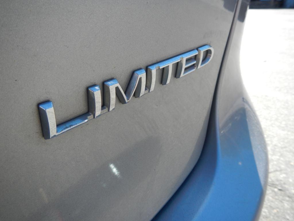 Chrysler Pacifica Limited 2017