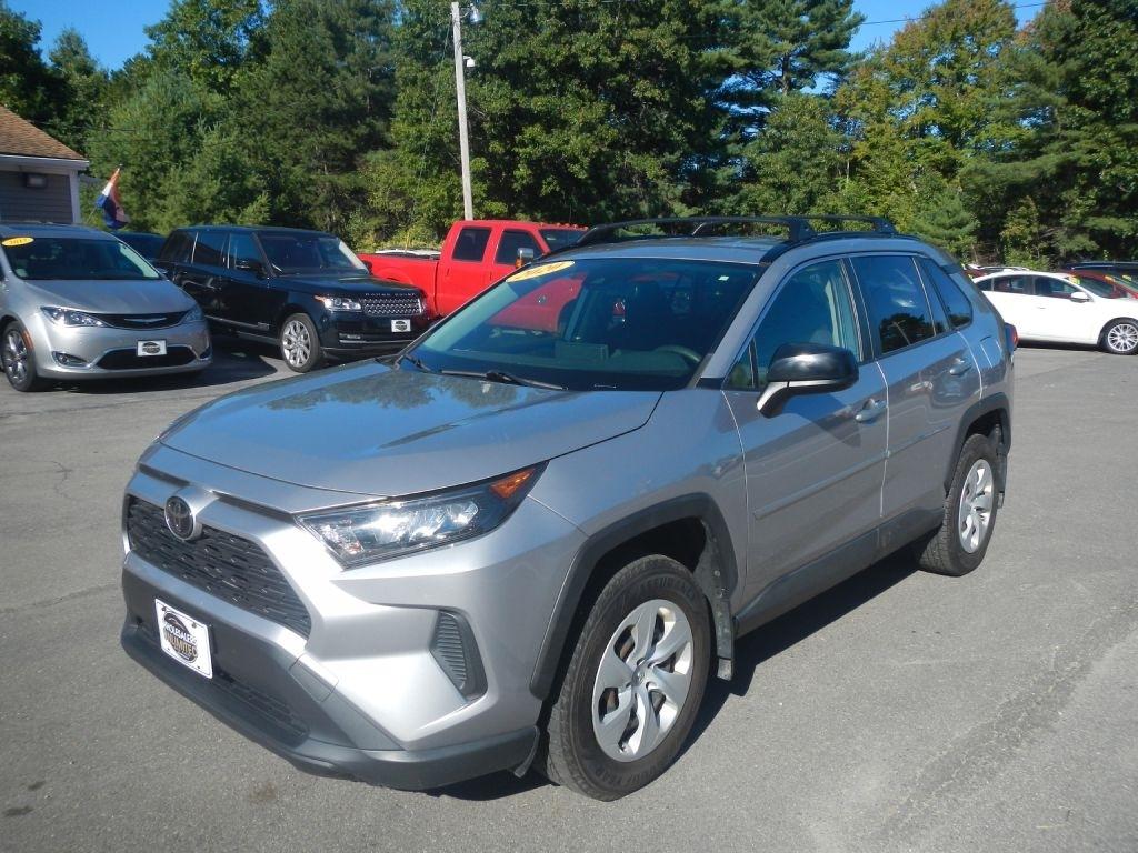 Toyota RAV4 LE AWD 2020
