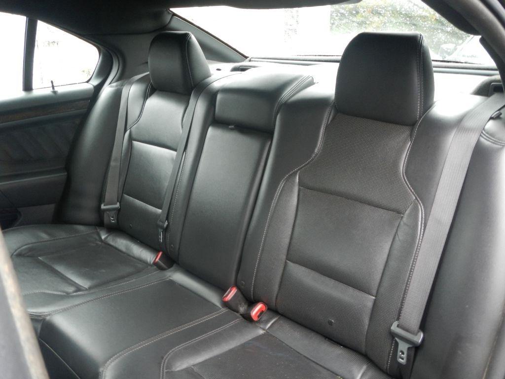 Ford Taurus Limited AWD 2013