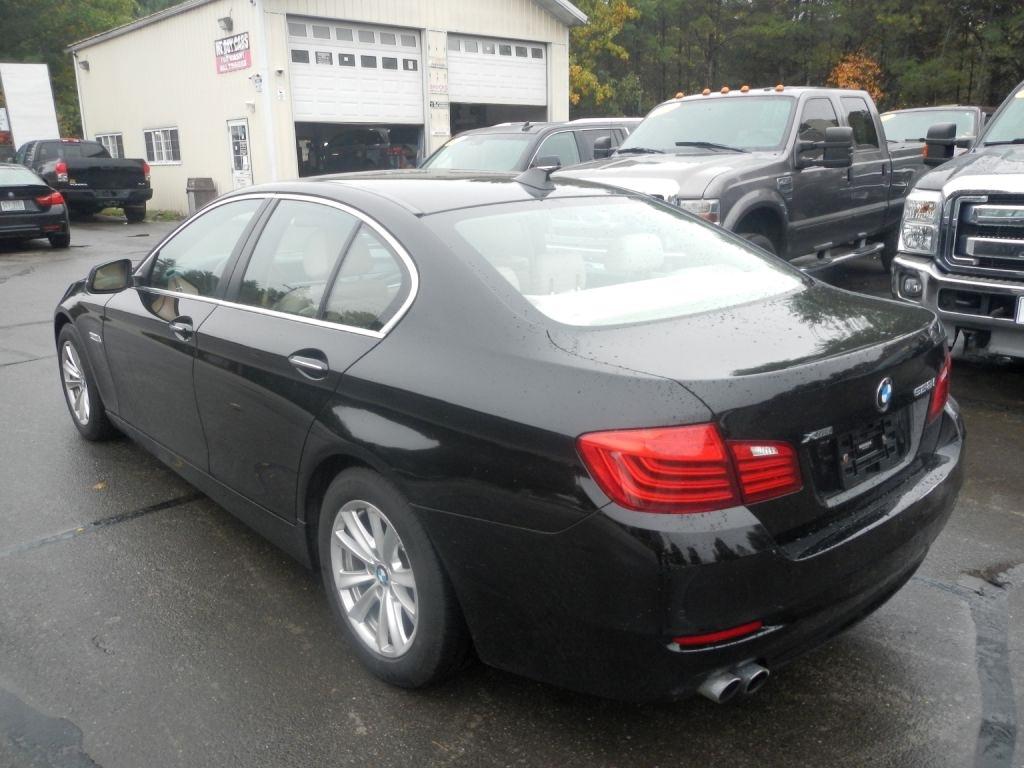 BMW 5-Series 528i xDrive 2014