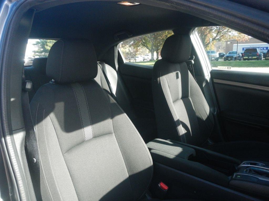 Honda Civic LX CVT 2018