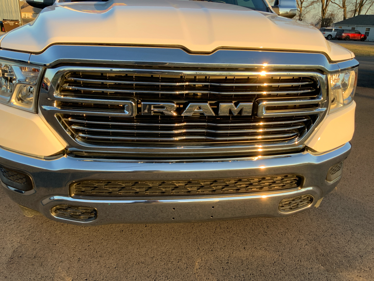 RAM 1500 Laramie Crew Cab SWB 4WD 2024
