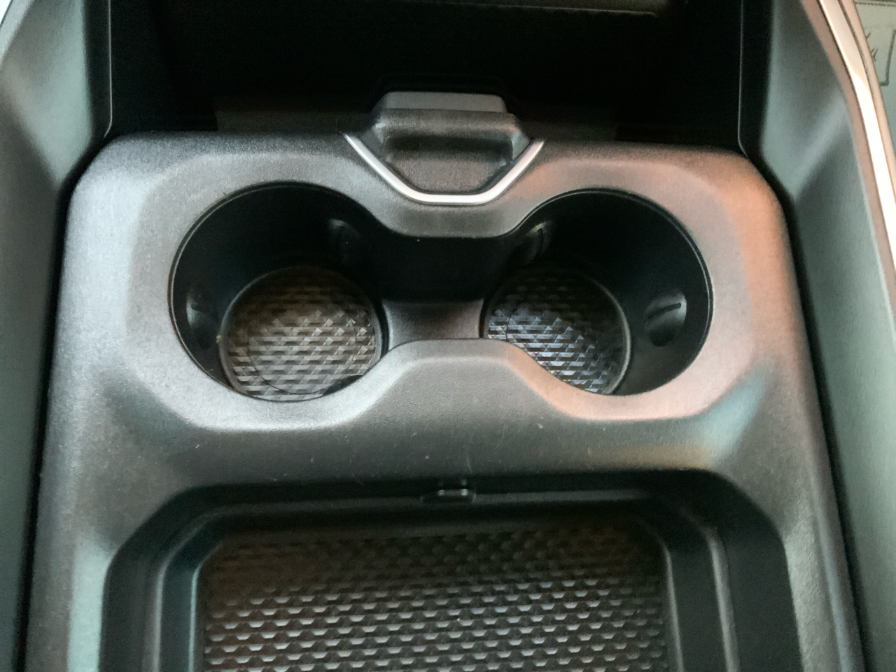 RAM 1500 Laramie Crew Cab SWB 4WD 2024