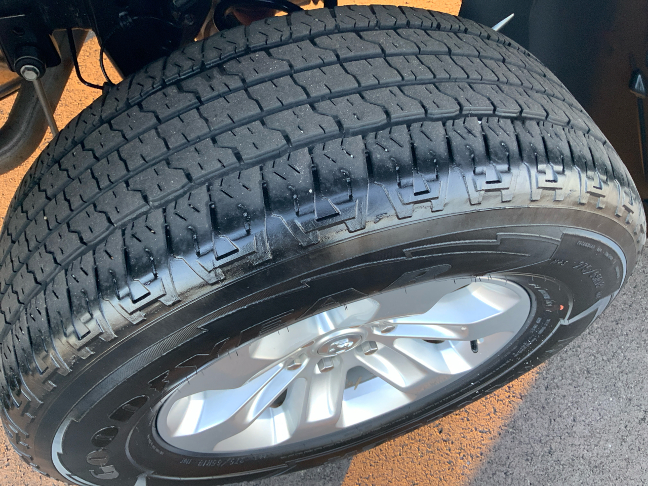 RAM 1500 Laramie Crew Cab SWB 4WD 2024