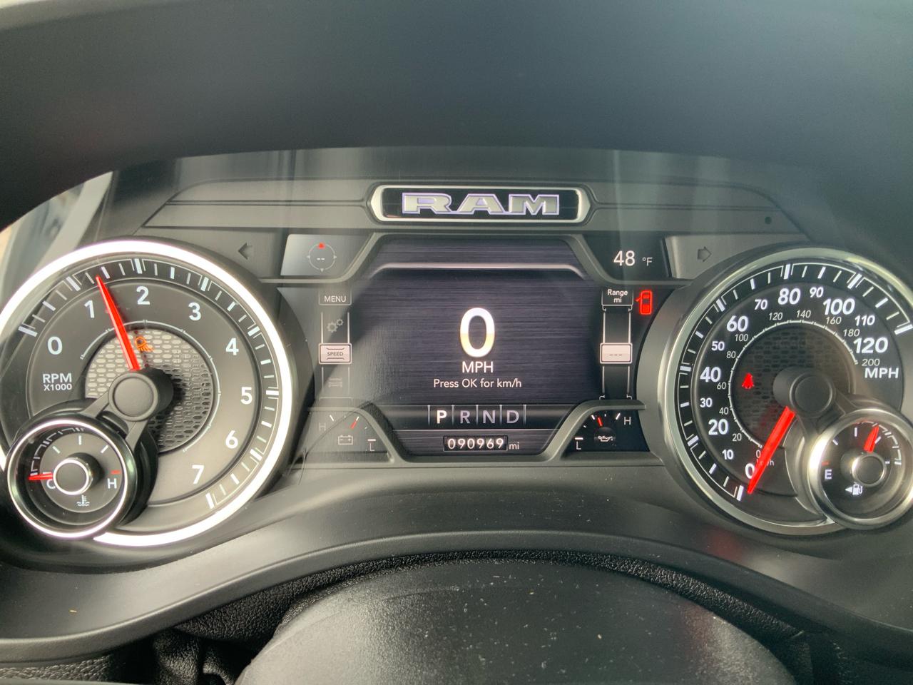 RAM 1500 Big Horn Crew Cab SWB 4WD 2020