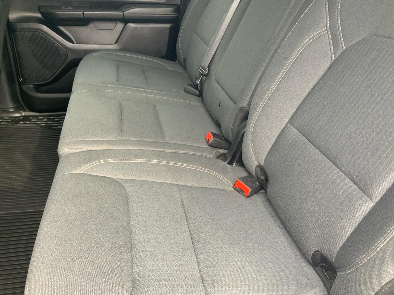 RAM 1500 Big Horn Crew Cab SWB 4WD 2020