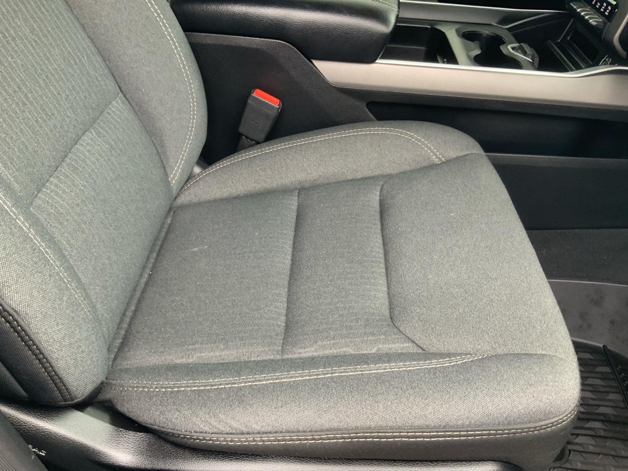 RAM 1500 Big Horn Crew Cab SWB 4WD 2020