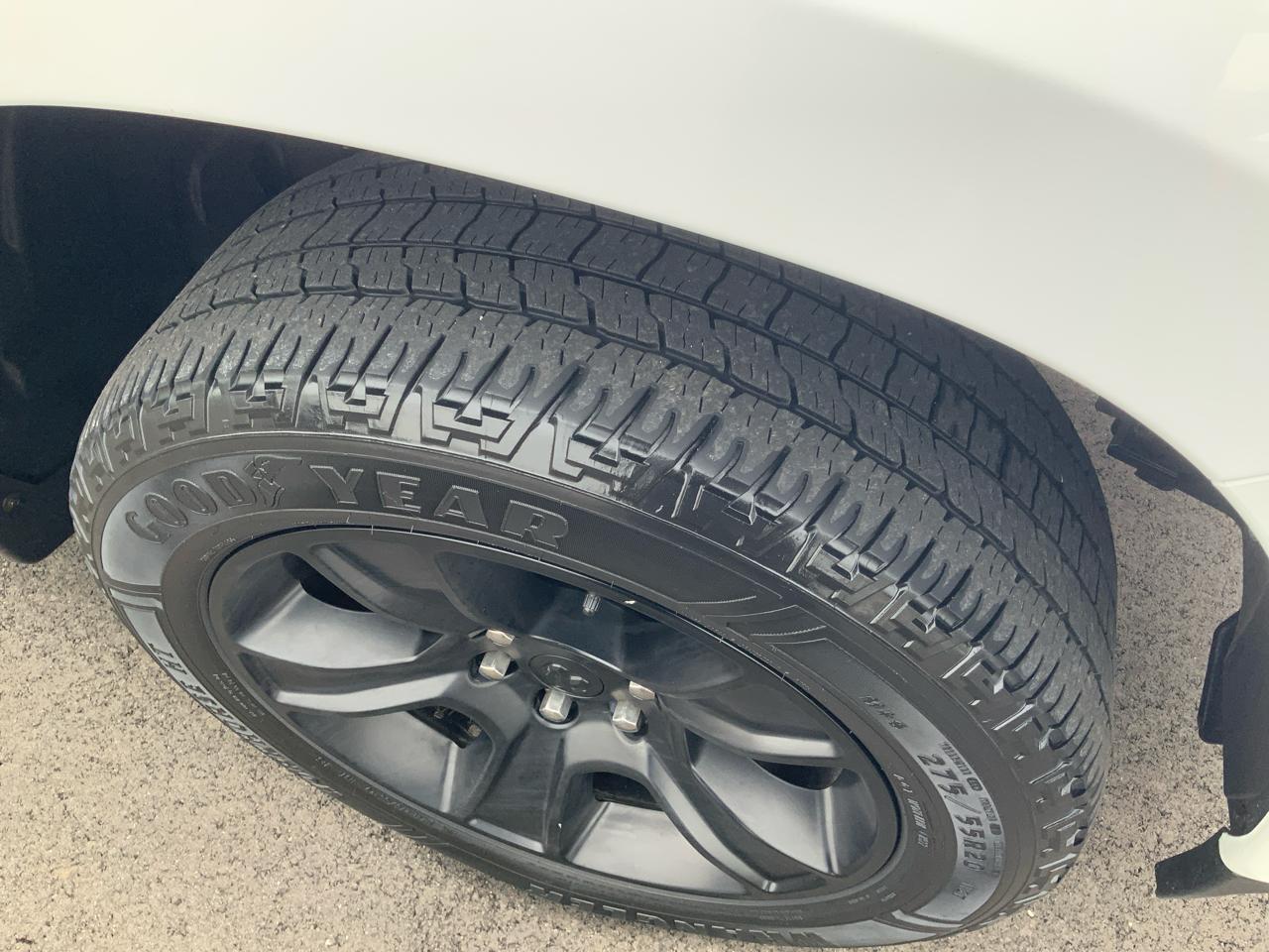 RAM 1500 Big Horn Crew Cab SWB 4WD 2020