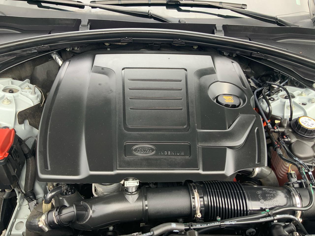 2025 Land Rover Range Rover Velar Dynamic SE - Photo 9