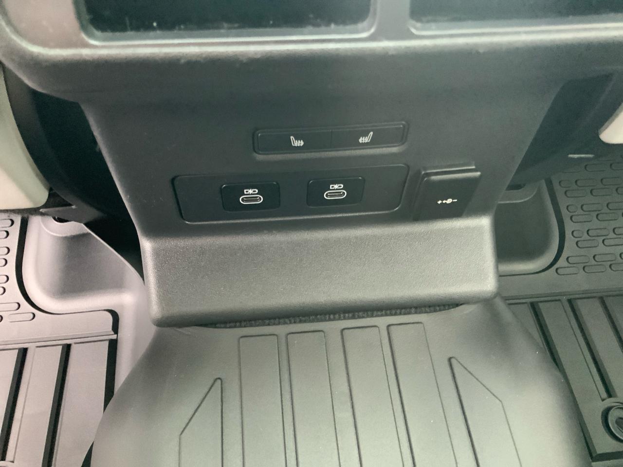 2025 Land Rover Range Rover Velar Dynamic SE - Photo 26