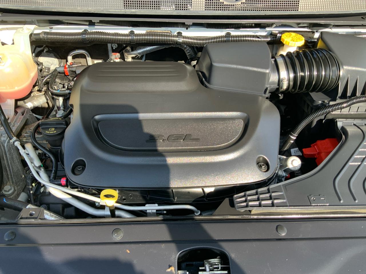 Chrysler Pacifica Touring L 2023