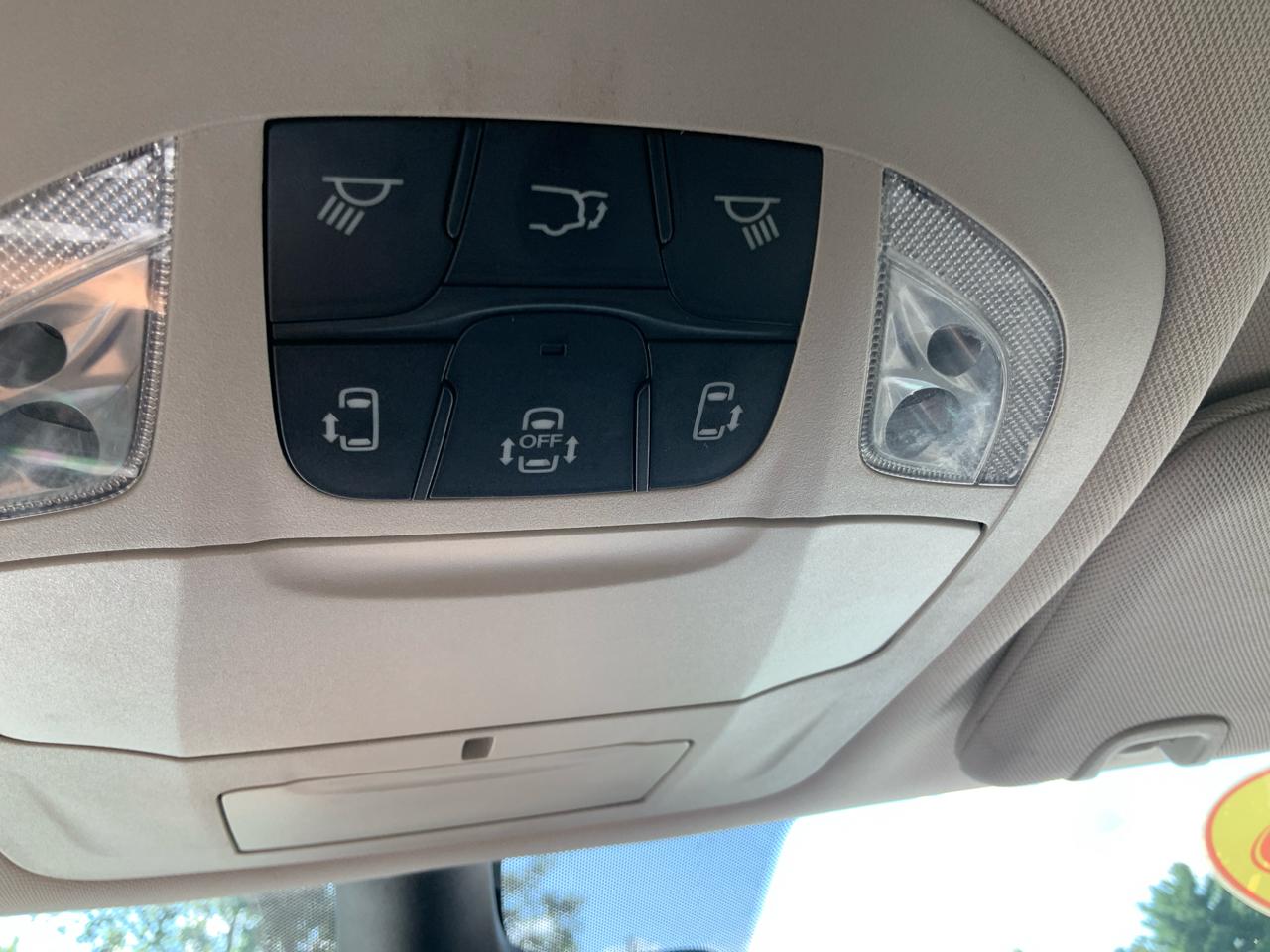 Chrysler Pacifica Touring L 2023