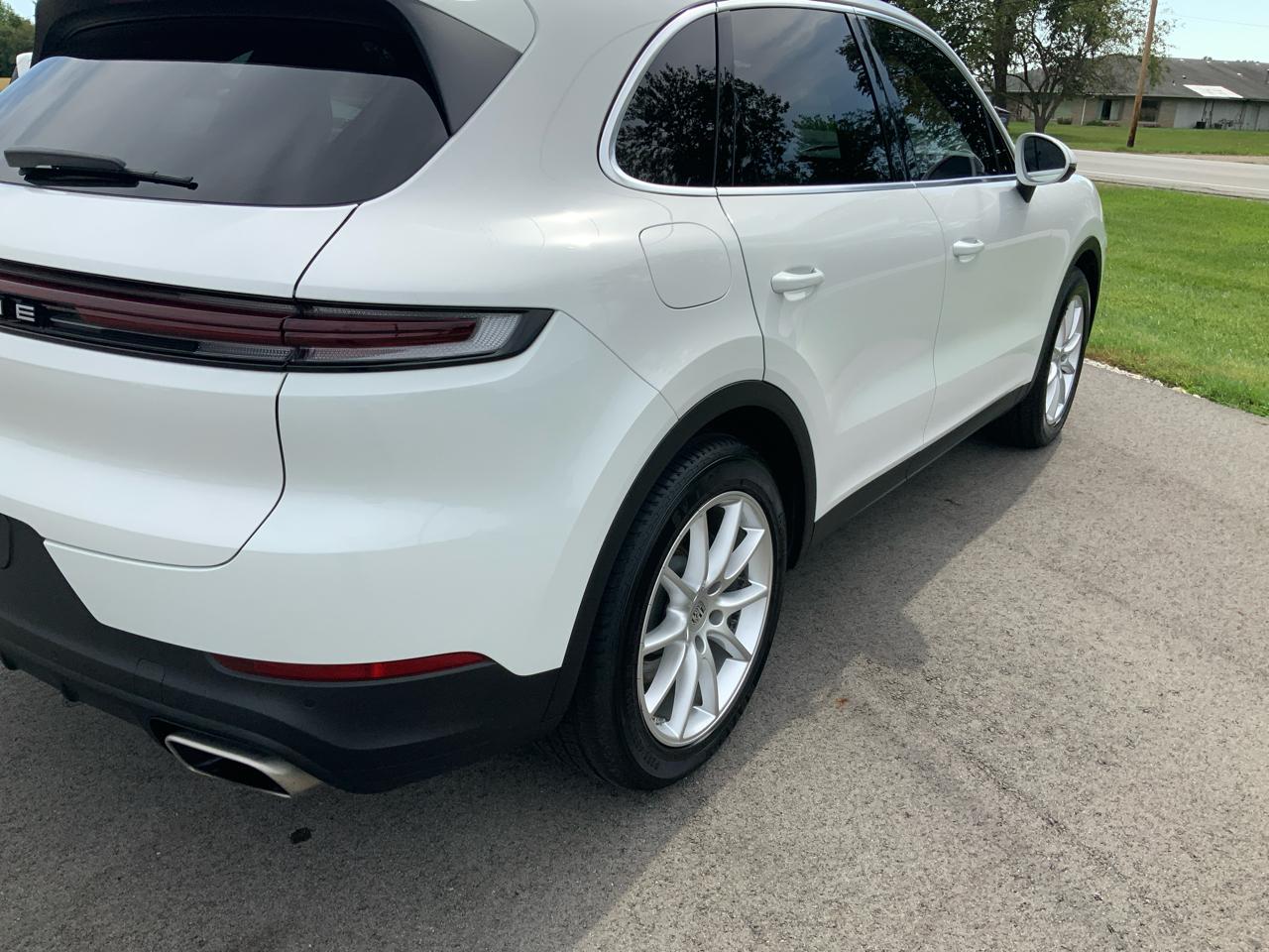 Porsche Cayenne Base 2024