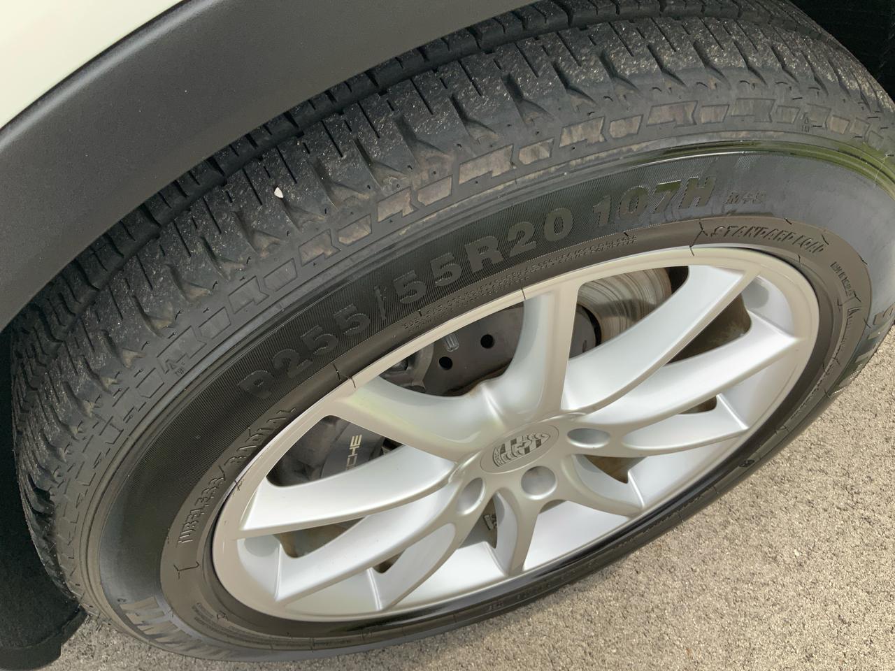 Porsche Cayenne Base 2024