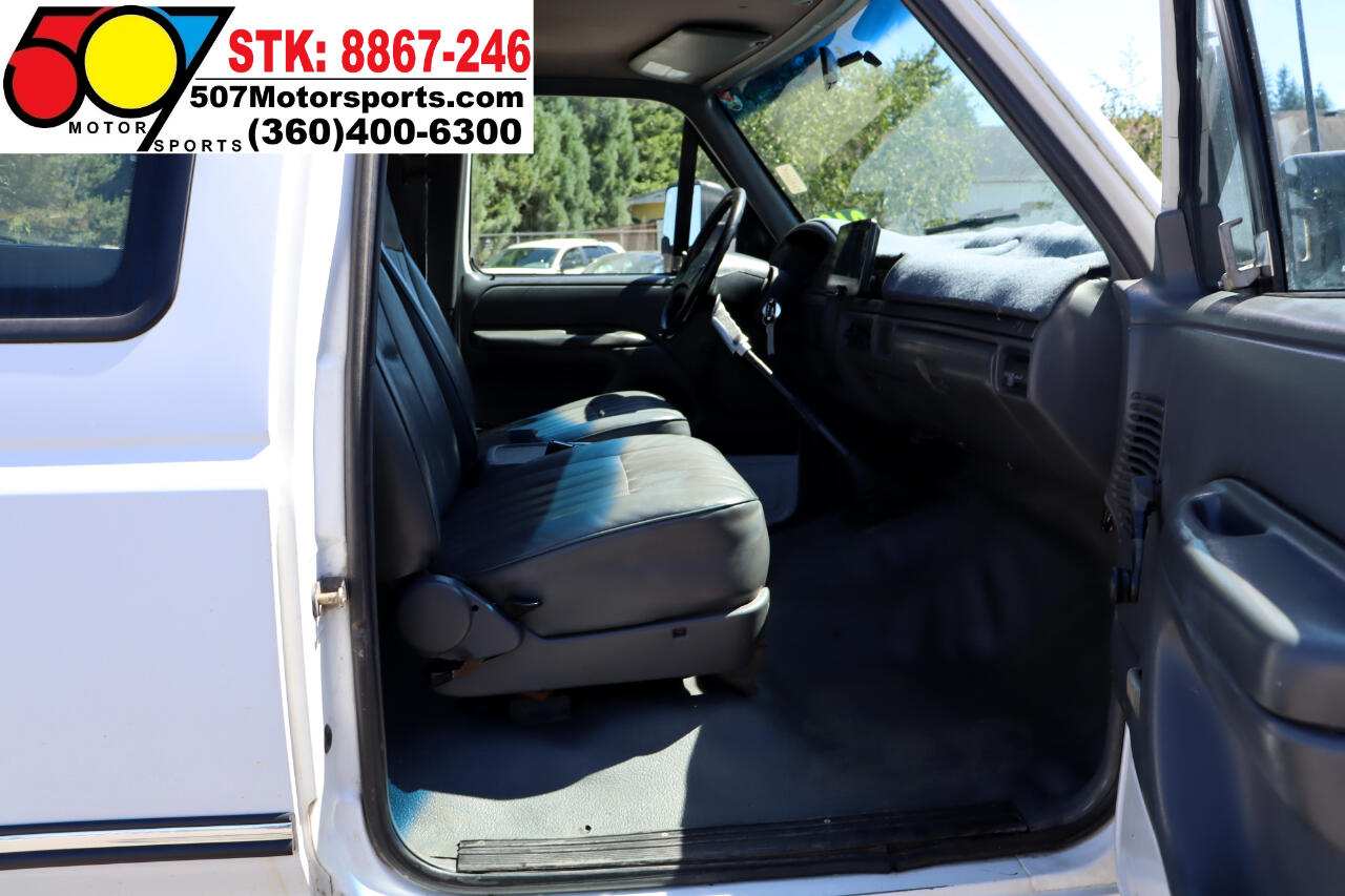 1993 Ford F-250 XLT photo 11