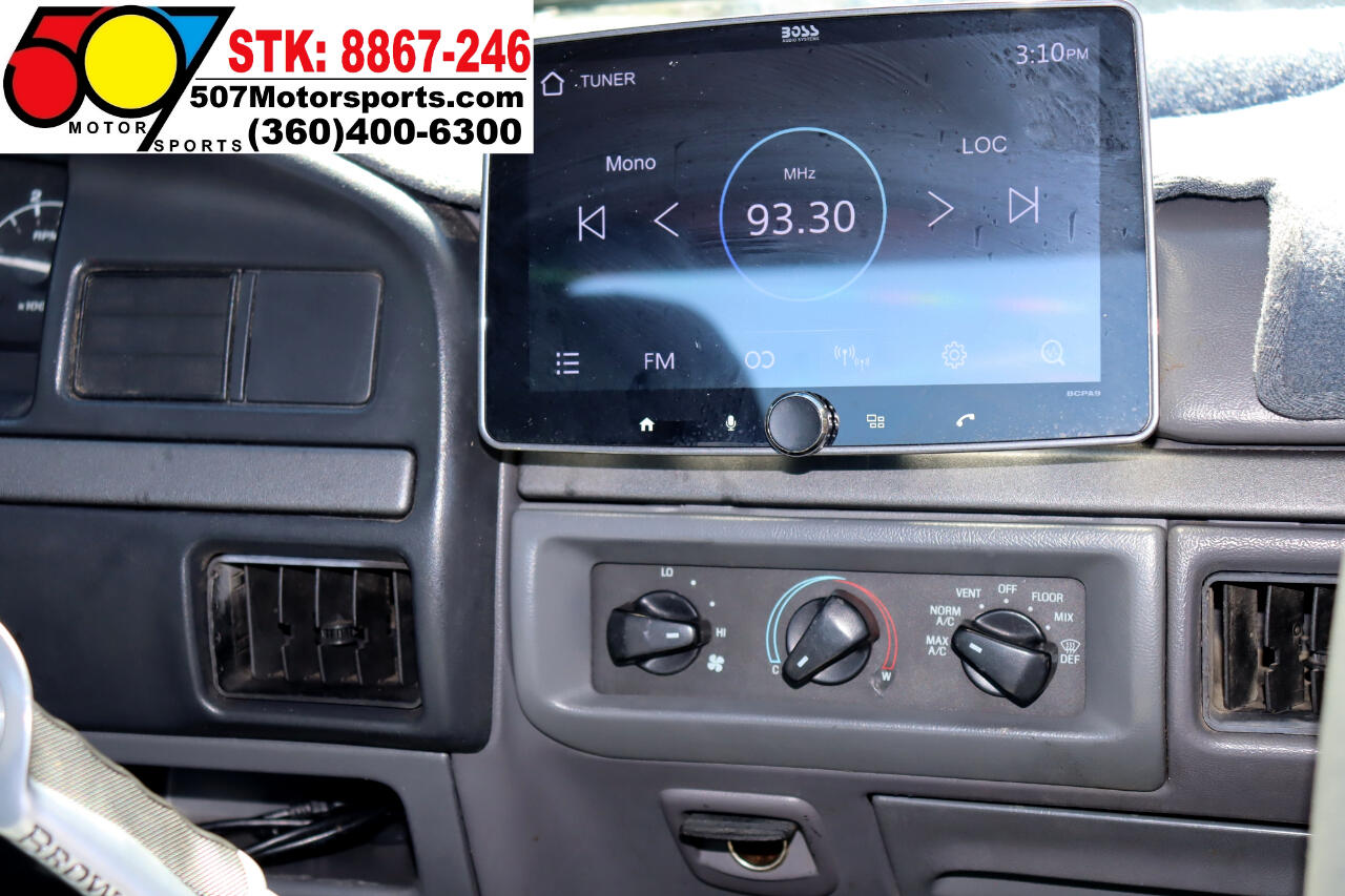 1993 Ford F-250 XLT photo 13