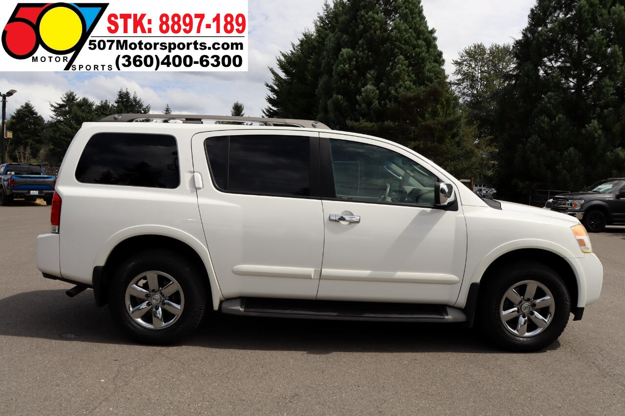 2011 Nissan Armada SV photo 5