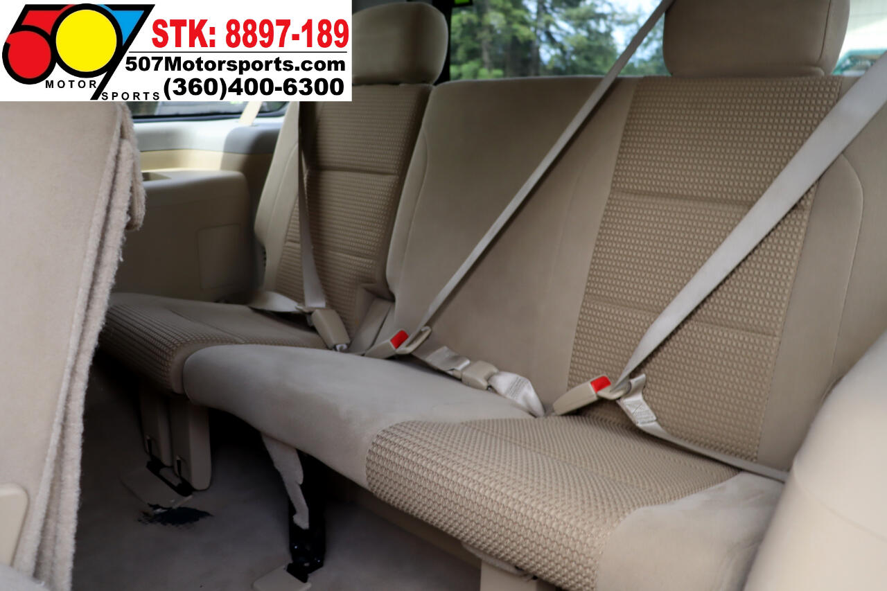 2011 Nissan Armada SV photo 10