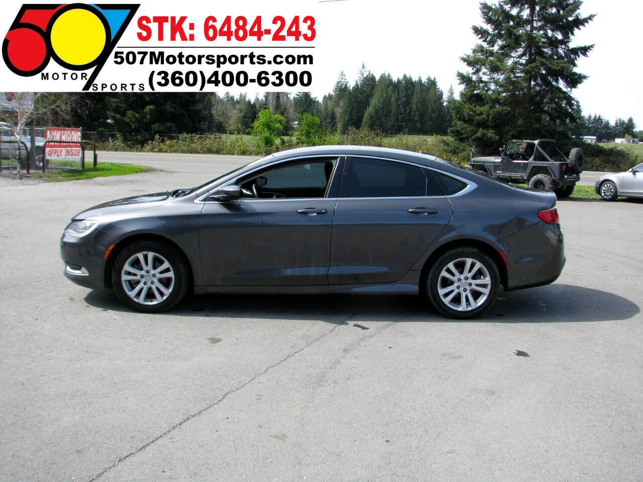 2015 Chrysler 200 Limited photo 2