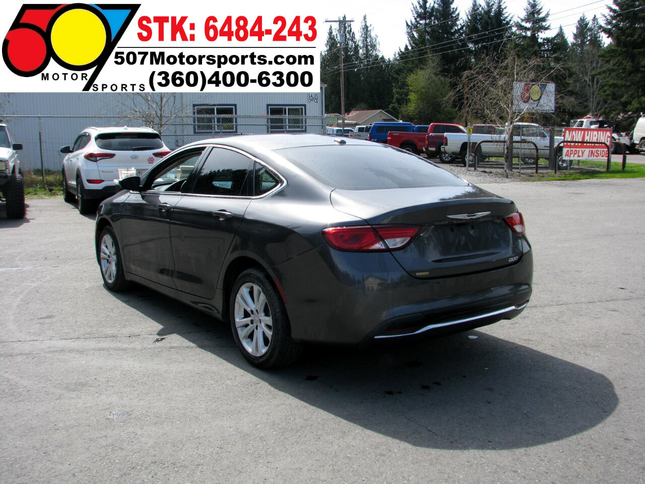 2015 Chrysler 200 Limited photo 3