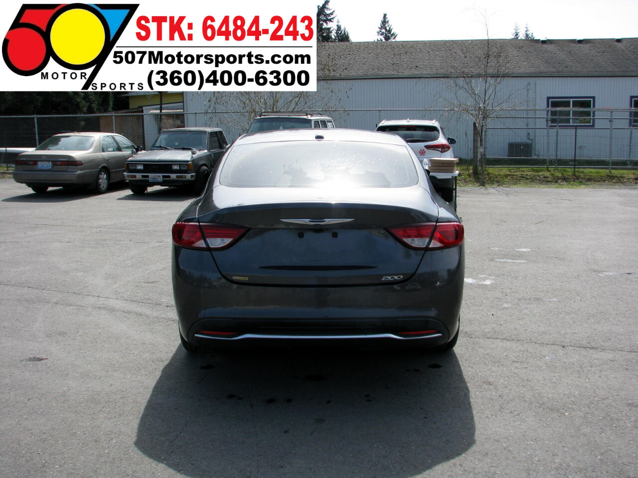 2015 Chrysler 200 Limited photo 4