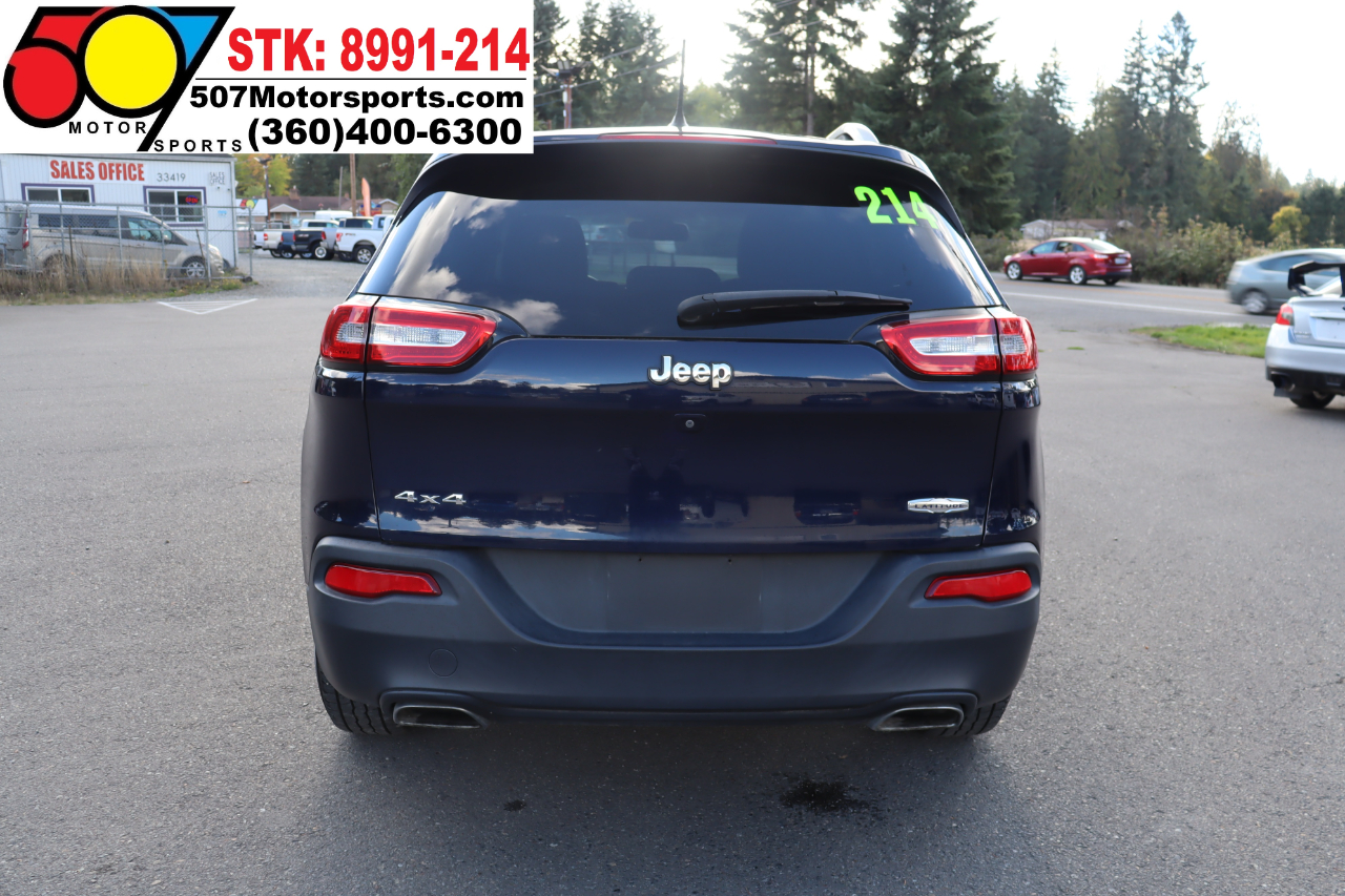 2015 Jeep Cherokee Latitude photo 3