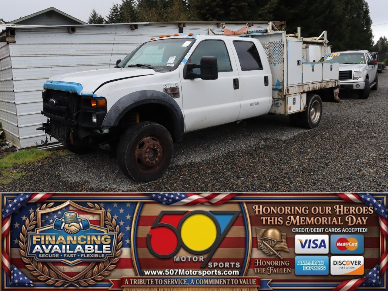 2009 Ford F-550 Crew Cab 4WD DRW