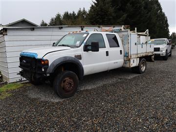 2009 Ford F-550 Crew Cab 4WD DRW